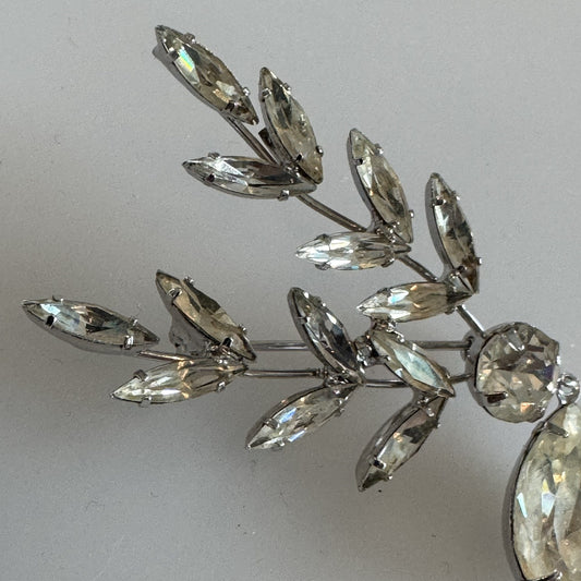 Vintage Napier Signed Dangle Leaf Teardrop Brooch Pin Silver Tone Rhinestone