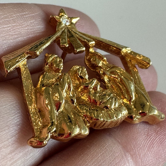 Vtg Avon Nativity Lapel Pin w/ Gold Tone Christmas Manger & Rhinestone Star