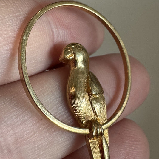 Vintage Avon Parrot Bird Pin Brooch Gold Tone Ring Hoop Figural 